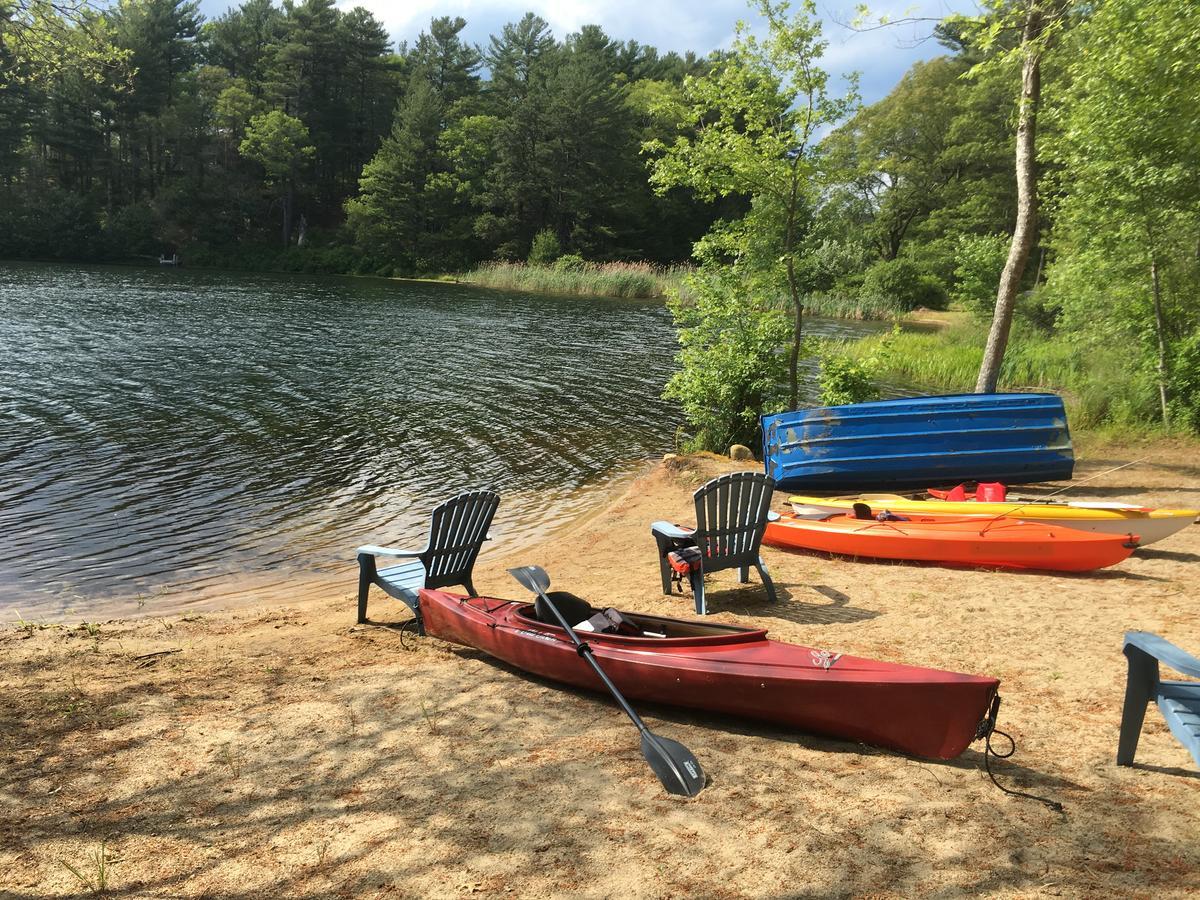 Clear Pond Getaway Apartment Plymouth Bagian luar foto