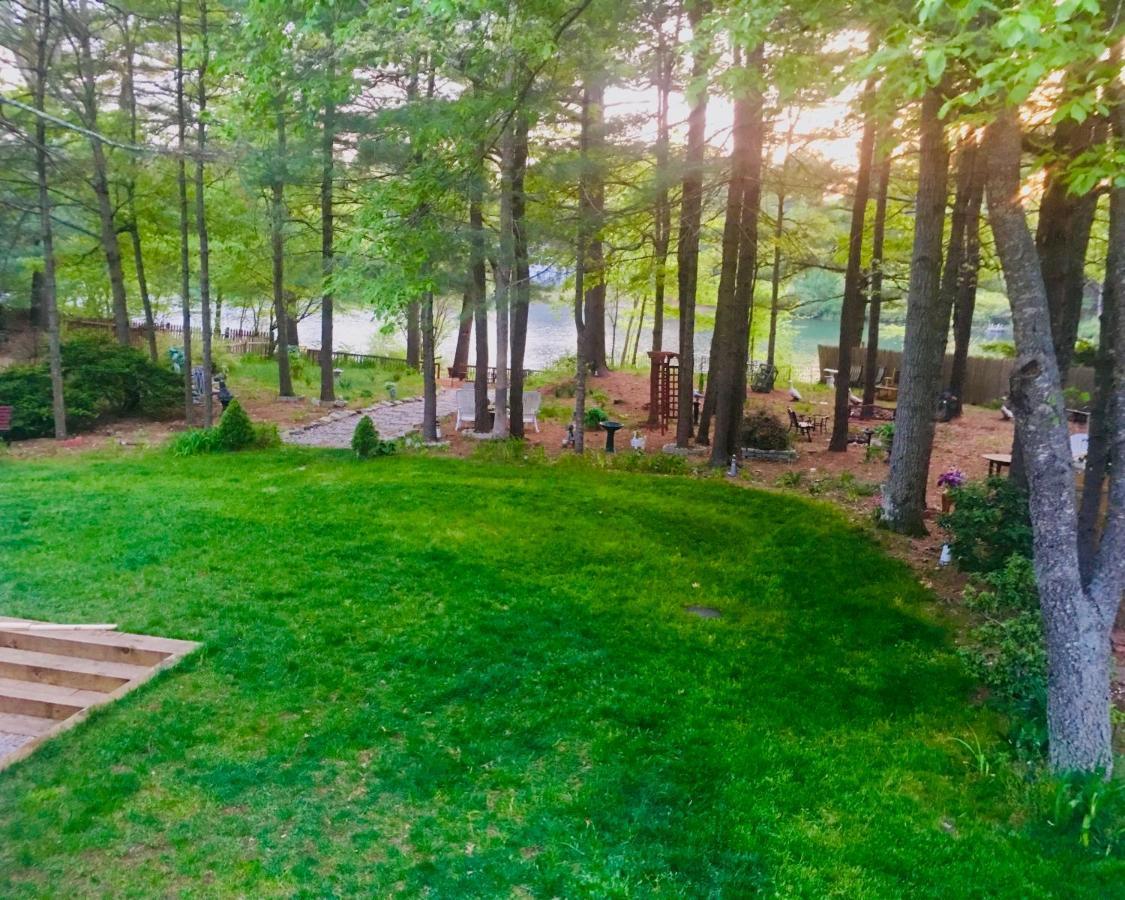 Clear Pond Getaway Apartment Plymouth Bagian luar foto